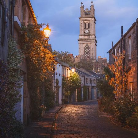 Pass The Keys Trendy Historic Flat Sleeps 4 To 6 Near Leith Shore Apartment Единбург Екстериор снимка