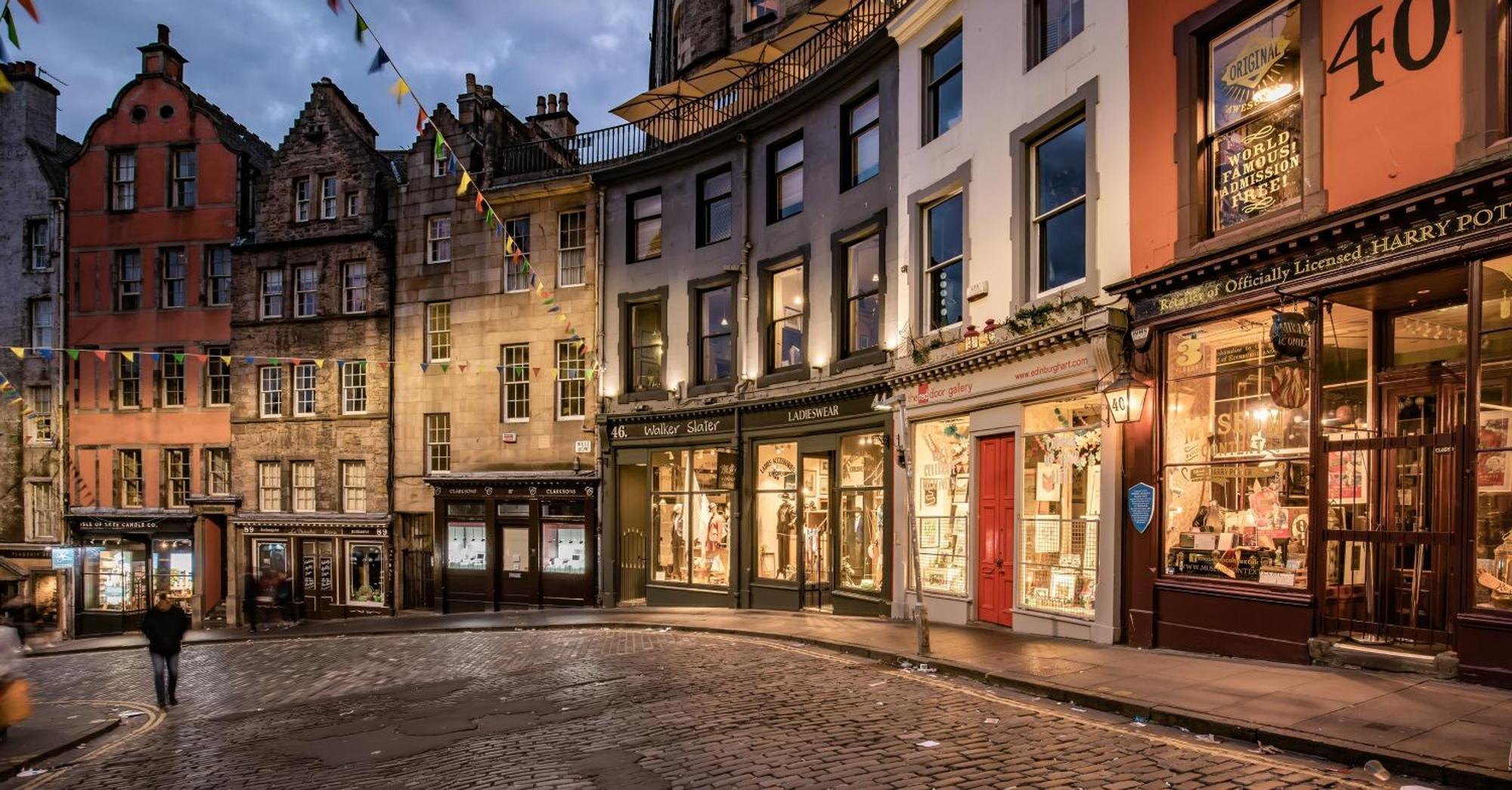 Pass The Keys Trendy Historic Flat Sleeps 4 To 6 Near Leith Shore Apartment Единбург Екстериор снимка